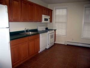 166 Griffith St-Unit -2R in Jersey City, NJ - Building Photo