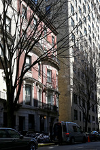 309 W 100th St in New York, NY - Building Photo - Building Photo