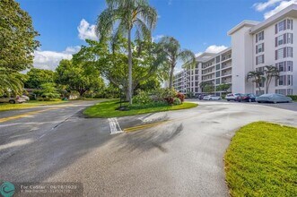 2850 N Palm Aire Dr in Pompano Beach, FL - Building Photo - Building Photo