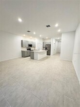 1304 Drake Rdg Dr in Kissimmee, FL - Building Photo - Building Photo