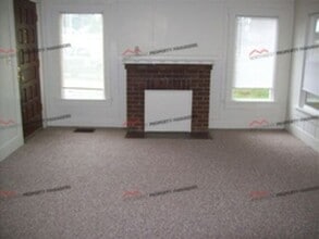 1406 Harrison Ave in Centralia, WA - Building Photo - Building Photo