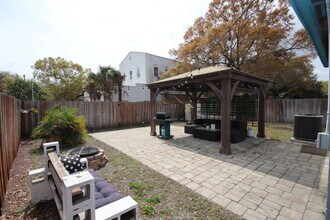 1918 W Walnut St in Tampa, FL - Building Photo - Building Photo