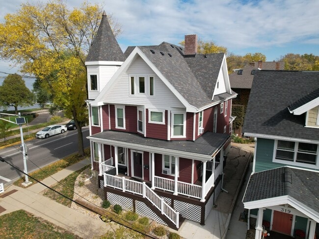 601 E Gorham St, Unit 1