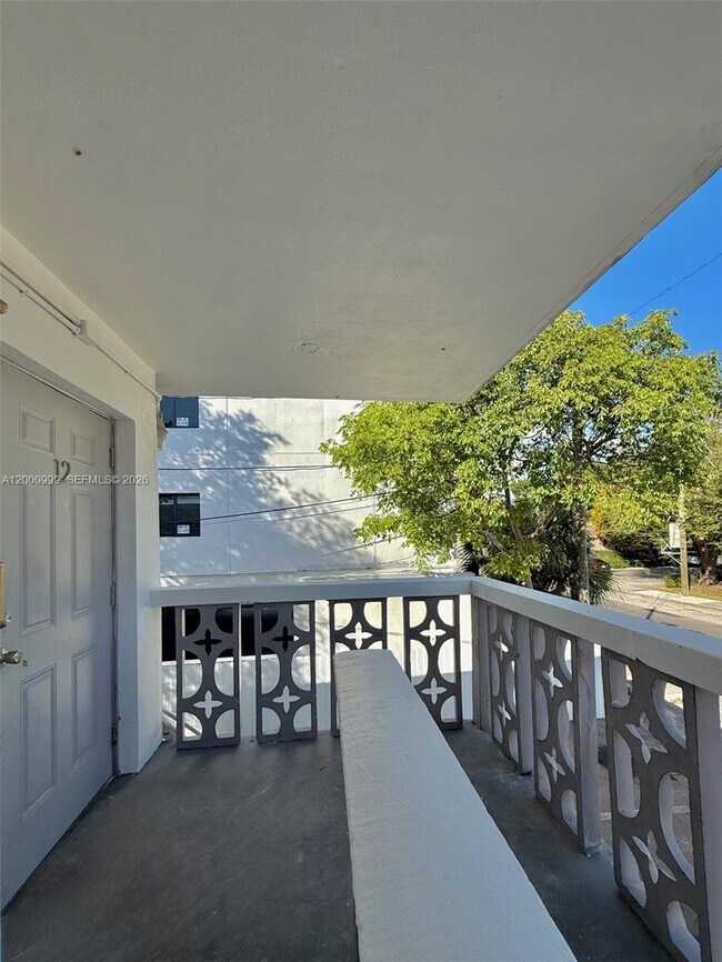 10 NW 77th St in Miami, FL - Building Photo - Building Photo