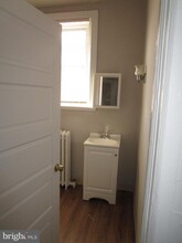 5358 Woodland Ave in Philadelphia, PA - Building Photo - Building Photo