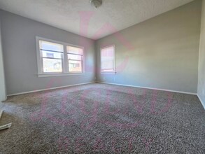 9116 Delphine Ave in Overland, MO - Building Photo - Building Photo