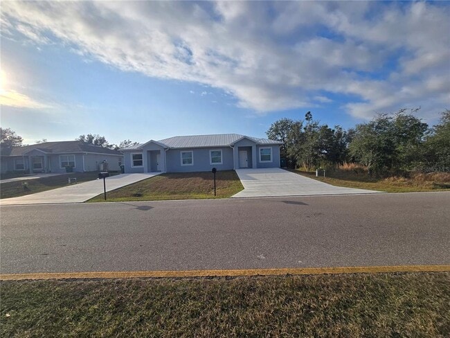 property at 29469 Peace River Shores Blvd