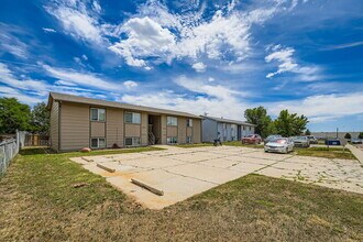 6654 Provincial Dr in Fountain, CO - Building Photo - Building Photo