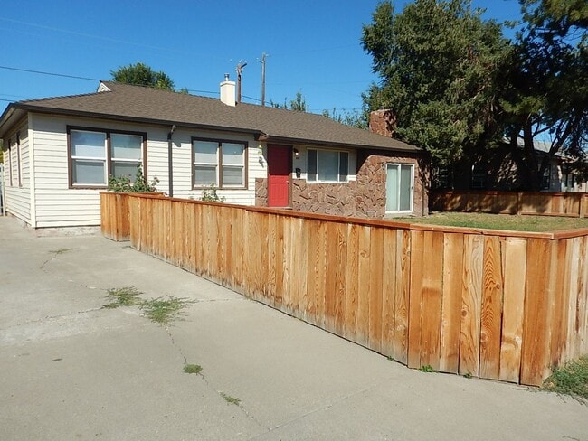 property at 207 SW Ewen St