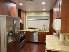 22220 Homestead Rd in Cupertino, CA - Building Photo - Building Photo