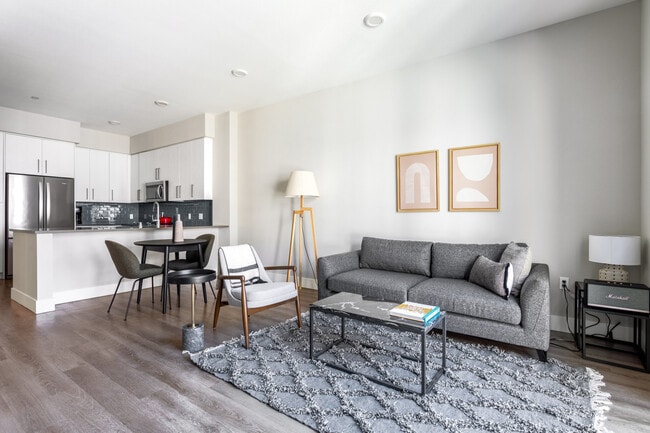 441 El Camino Real in San Carlos, CA - Foto de edificio - Building Photo