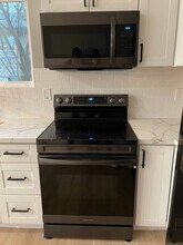 198 Vía Del Sol in Walnut Creek, CA - Building Photo - Building Photo