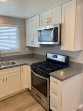 129 Avenida Serra in San Clemente, CA - Building Photo - Building Photo