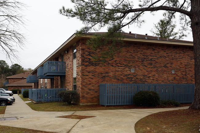 South of Dauphin Apartments in Mobile, AL - Building Photo - Building Photo