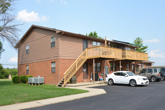 American Village Apartments in Lebanon, OH - Foto de edificio - Building Photo