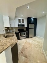 8871 Wiles Rd in Coral Springs, FL - Building Photo