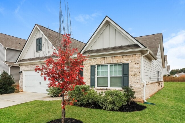 133 Innis Brk Cir in Cartersville, GA - Foto de edificio - Building Photo