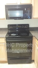 6494 Snow Bird Ln in Douglasville, GA - Building Photo - Building Photo
