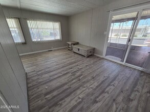 4065 E University Dr in Mesa, AZ - Building Photo - Building Photo