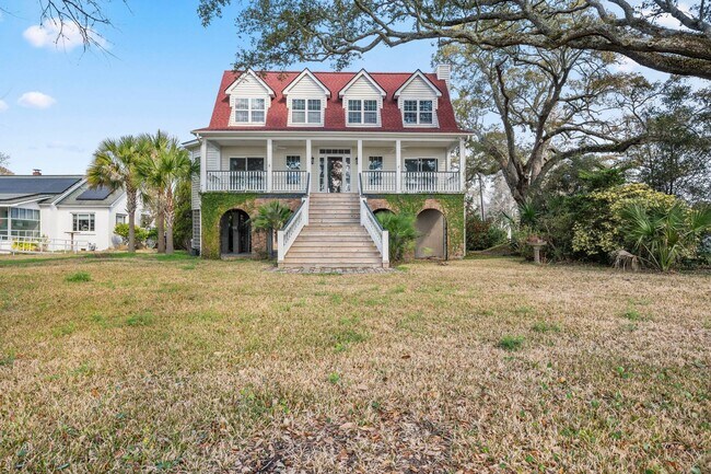 property at 1019 W Oceanview Rd