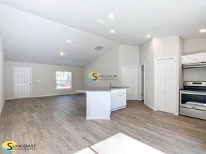 6763 E Gurley St in Inverness, FL - Building Photo - Building Photo