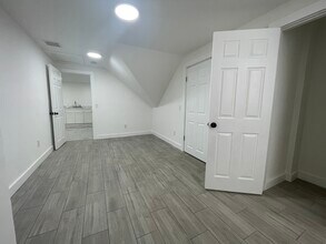 148 Chilton St, Unit 3 in Elizabeth, NJ - Foto de edificio - Building Photo