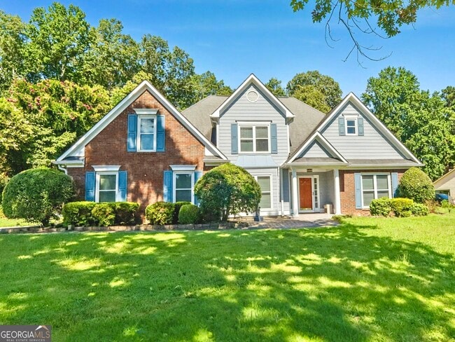 property at 895 THOROUGHBRED