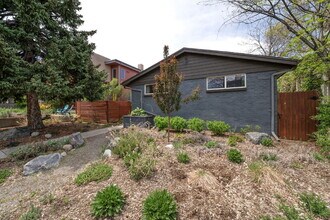 3879 Utica St in Denver, CO - Building Photo - Building Photo
