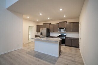 2713 Franklin Dr in Celina, TX - Foto de edificio - Building Photo