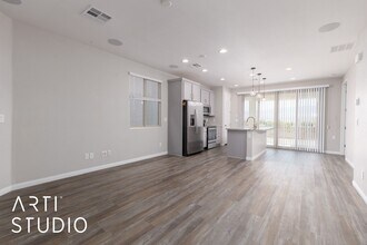 122 Parliament Point in Mesquite, NV - Building Photo - Building Photo