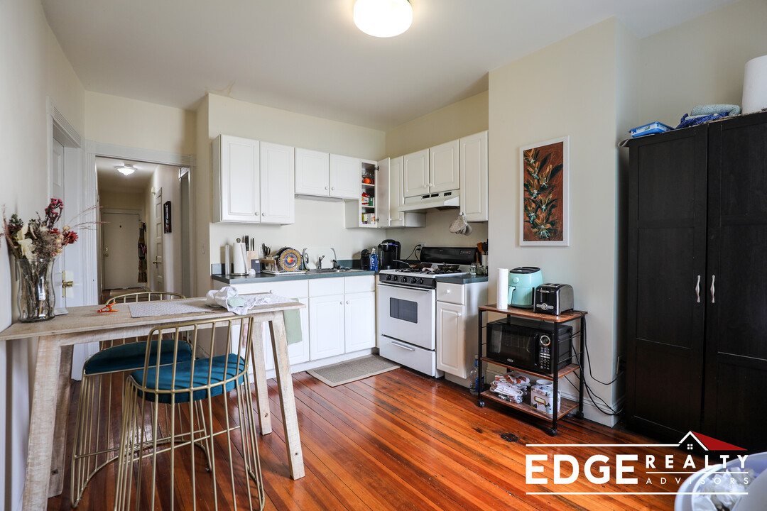 14 Bennett St, Unit 1 in Boston, MA - Building Photo