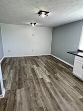 239 N McWhorter St in London, KY - Building Photo - Building Photo