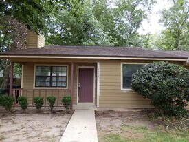 3335 Sedona Rd in Tallahassee, FL - Building Photo