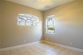 11233 La Coruna Ln in Bonita Springs, FL - Building Photo - Building Photo