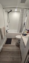 8605 Laurel St in Vancouver, BC - Building Photo - Building Photo