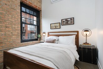 1540 W Monroe St in Chicago, IL - Building Photo - Building Photo