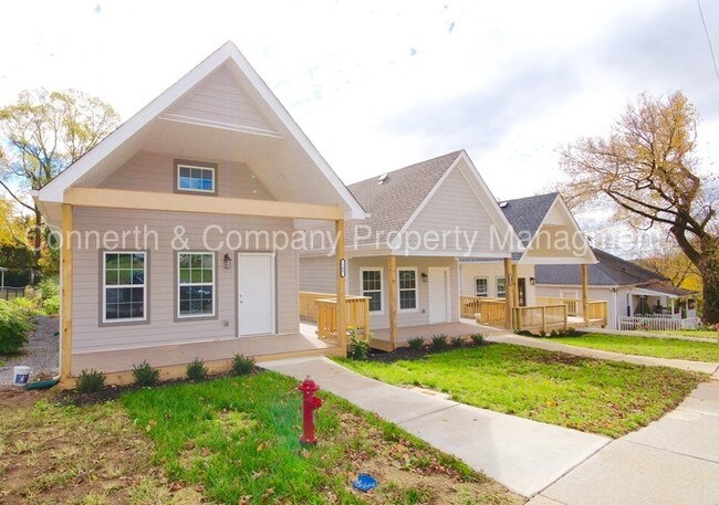 108 Marion St in Clarksville, TN - Building Photo - Building Photo