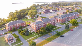 34 US Oval, Unit 202 in Plattsburgh, NY - Building Photo