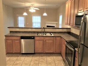 1326 Crystal Skye Ct in Burlington, NC - Building Photo - Building Photo