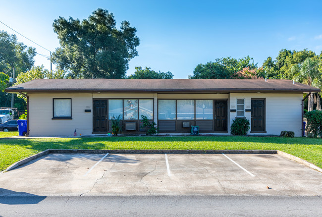 302 Cresap St in Lakeland, FL - Foto de edificio - Building Photo