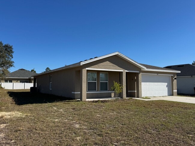 392 W Aster Ct in Kissimmee, FL - Building Photo - Building Photo