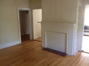 205 Main St in Orono, ME - Building Photo - Building Photo