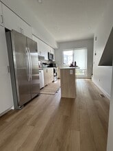 8508-8519 19 Ave SE in Calgary, AB - Building Photo - Building Photo