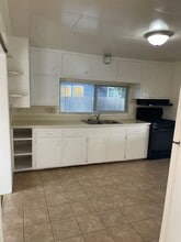 2607 Alamo Dr in Anderson, CA - Building Photo - Building Photo