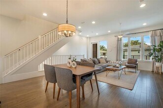 9060 Corsair Pl in Dallas, TX - Building Photo - Building Photo