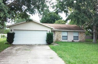 7718 Pineapple Dr in Orlando, FL - Building Photo