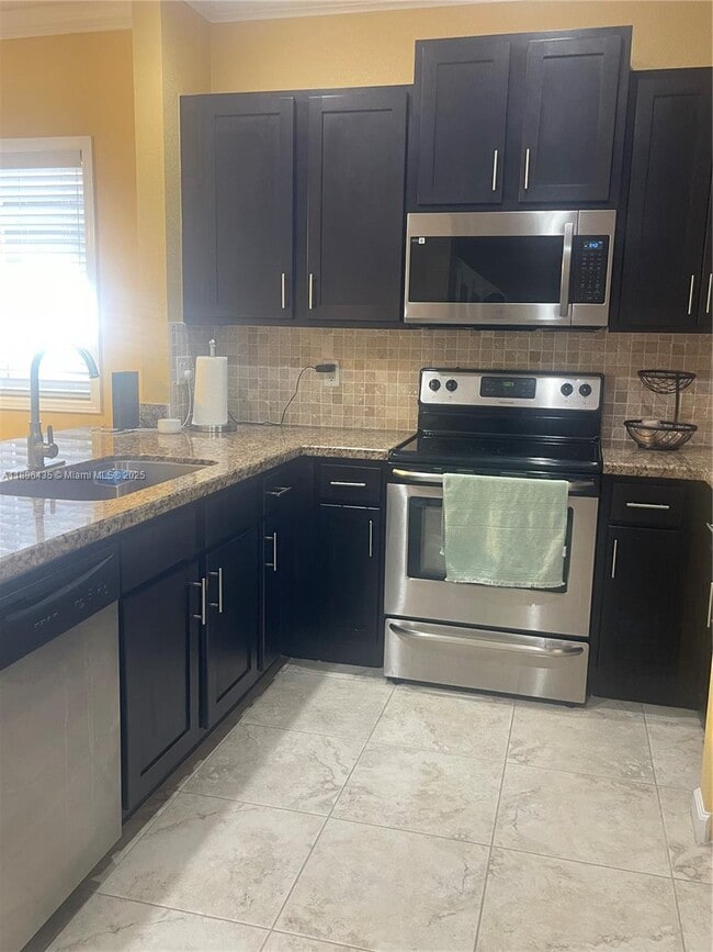 property at 346 NE 47th Pl