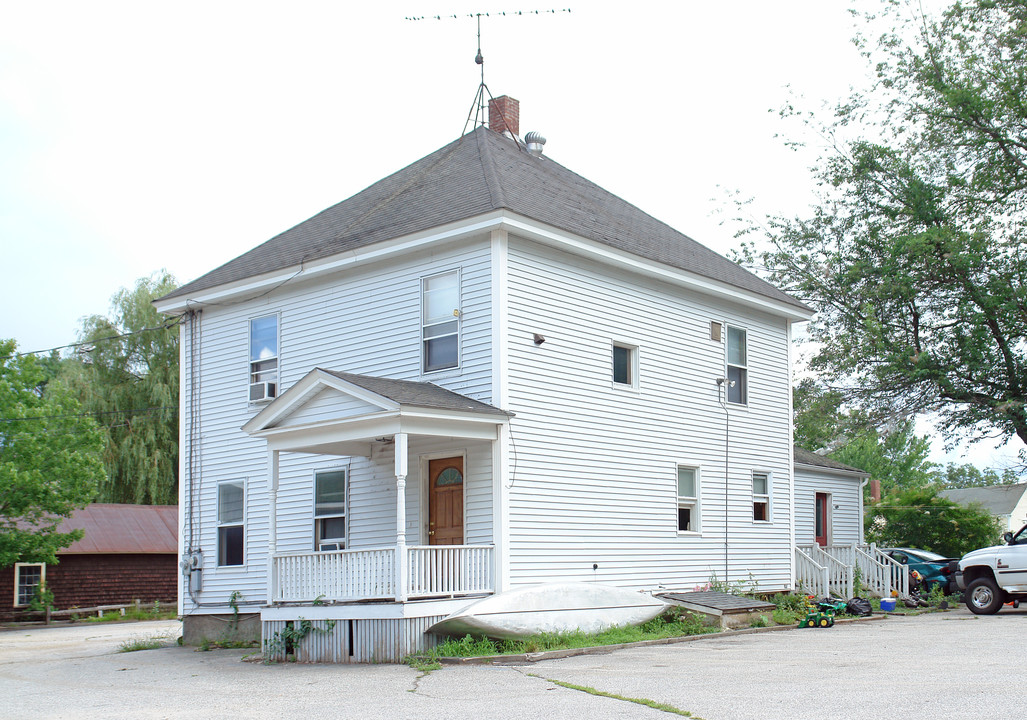 3 Oak St in Alfred, ME - Building Photo