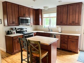 5 Horseshoe Ln in Hampden, ME - Building Photo - Building Photo