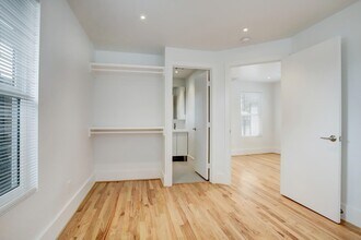 6107 N Main St in Houston, TX - Building Photo - Building Photo